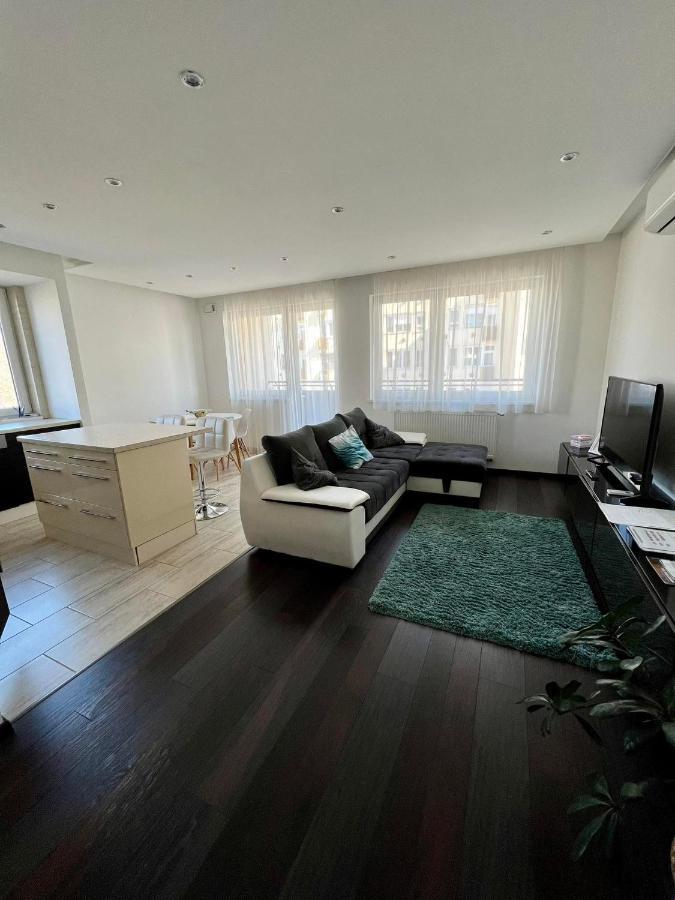 Big Forest Apartman Leilighet Debrecen Eksteriør bilde